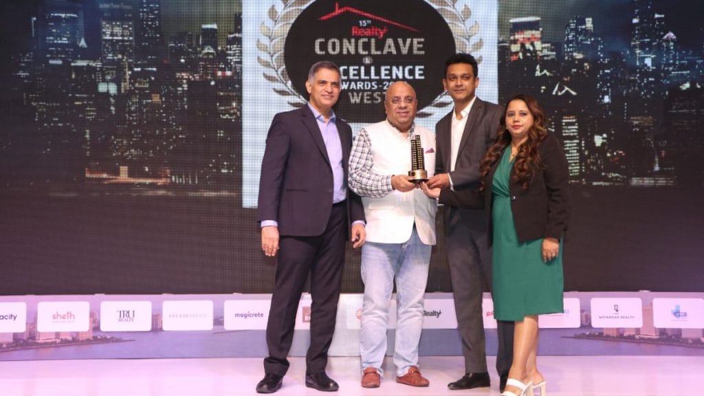 ‘Siddha Sky’ receives Best Selling Project of the year award