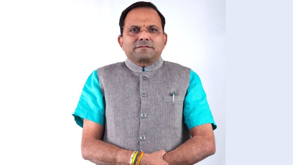 Minister Mukesh Patel