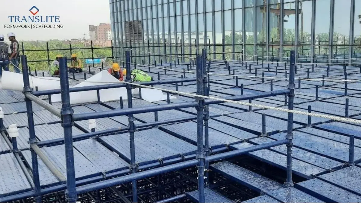 Transforming Construction Projects with Translite’s Scaffolding Rentals, On-Site Support, and Custom Engineering