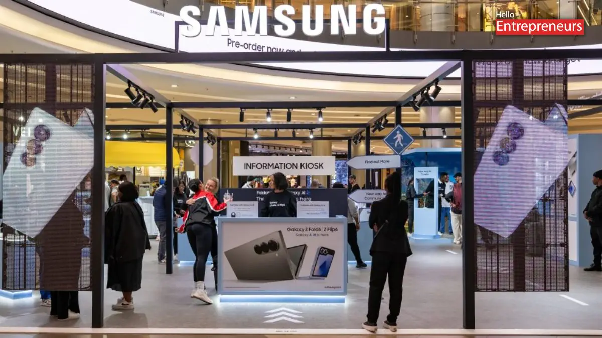 Samsung Tri-Fold