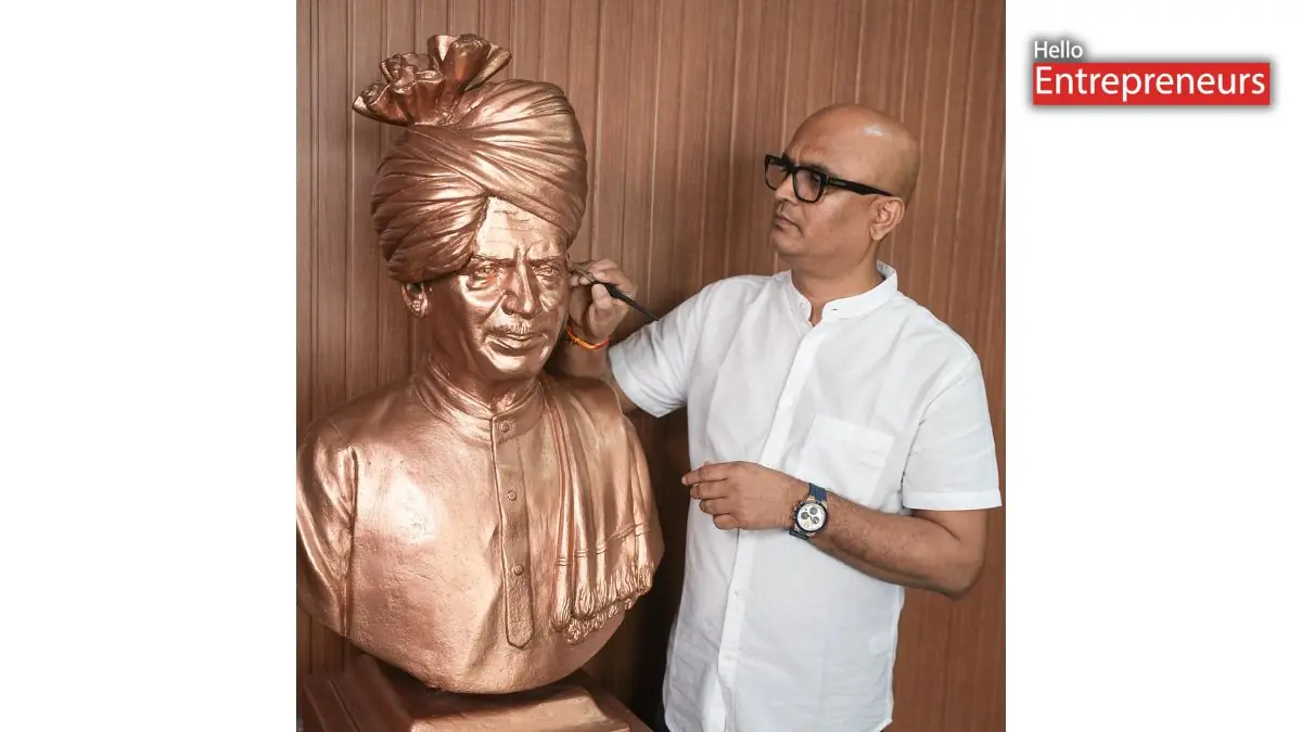 This Sculptor Shares How Art Can Keep Faith Alive in Modern Times