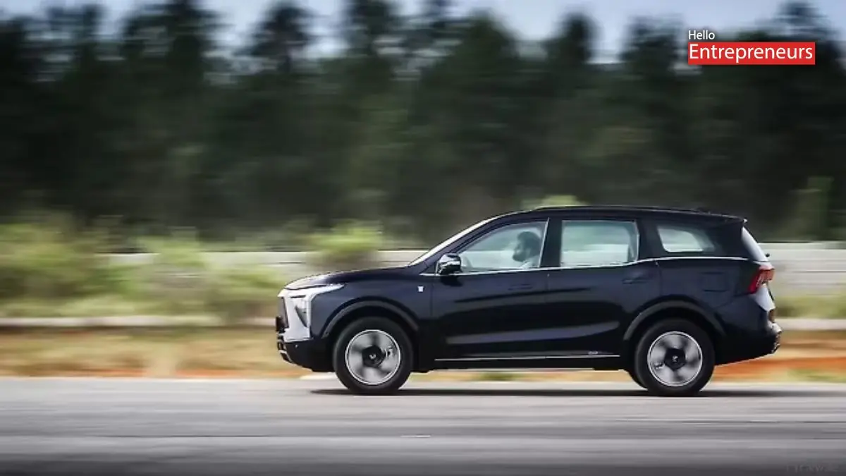 Mahindra XUV 7XO