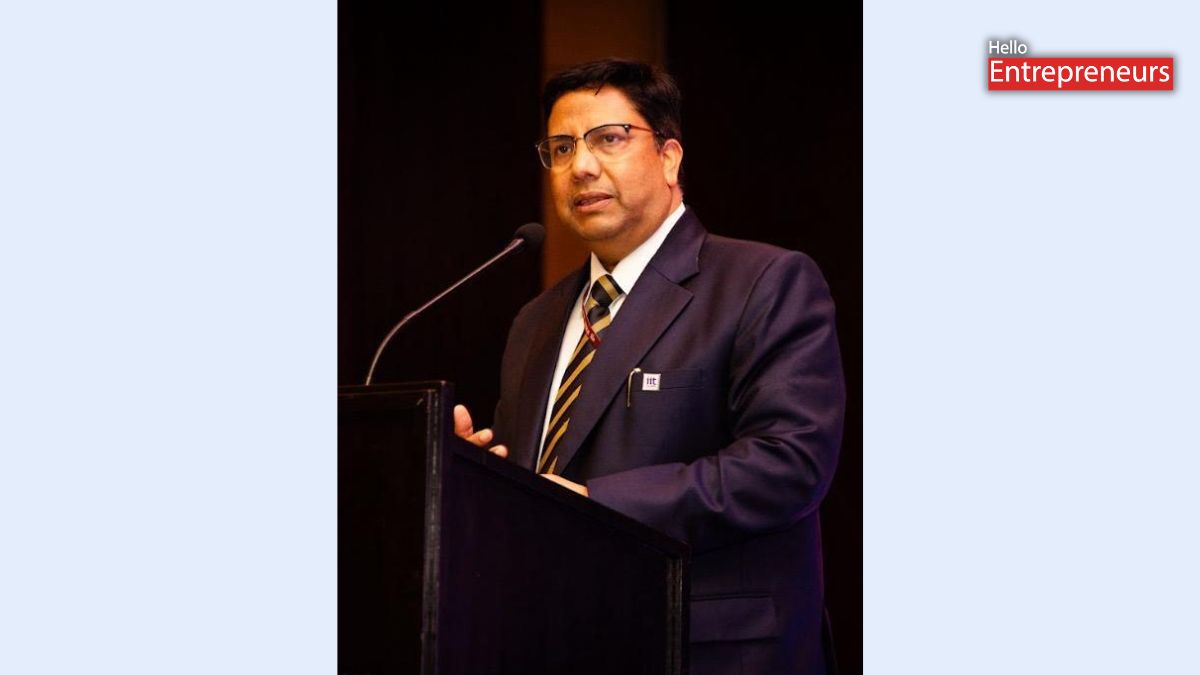 Mr. Prabhat Kumar, IRS, Chairman, Pan IIT Alumni India 