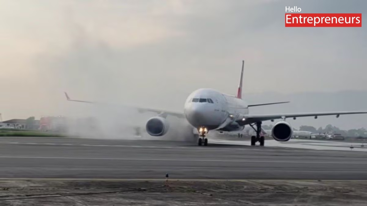Turkish Airlines Plane Catches Fire During Kathmandu Landing-PNn