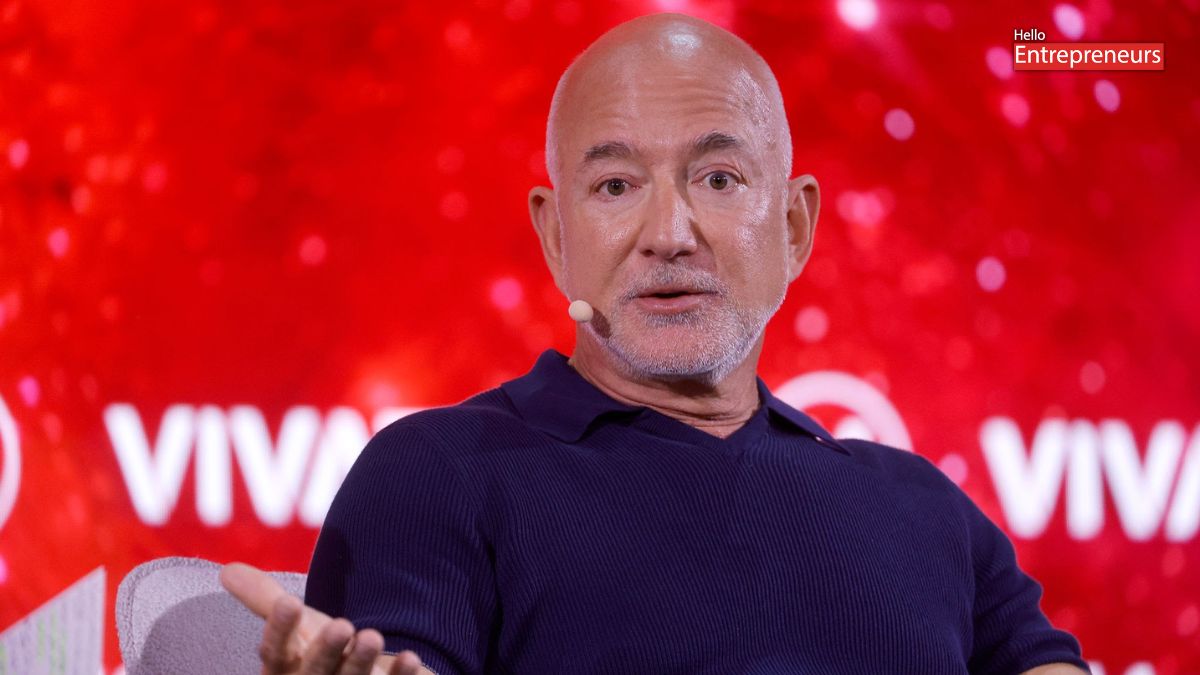 Jeff Bezos Reveals Long-Term Vision for Artificial IntelligenceJeff Bezos Reveals Long-Term Vision for Artificial Intelligence