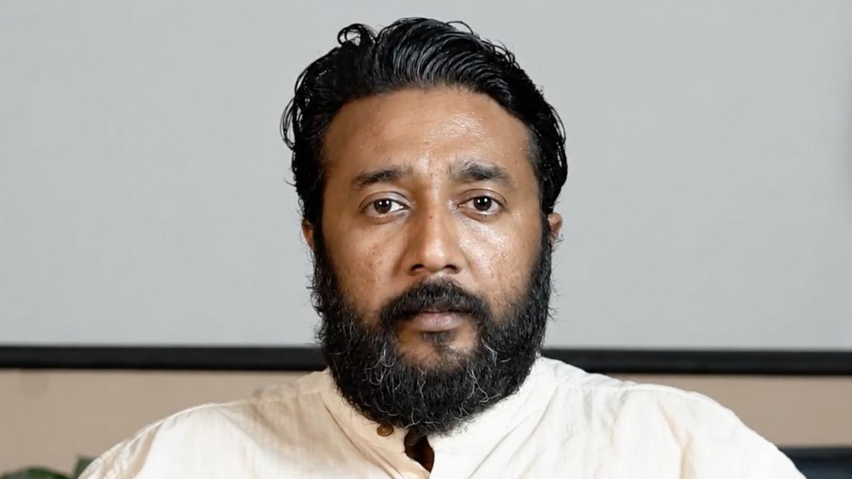 Acharya Nilay: “Know Who You Truly Are, Rather Than Chasing What You Are Not”