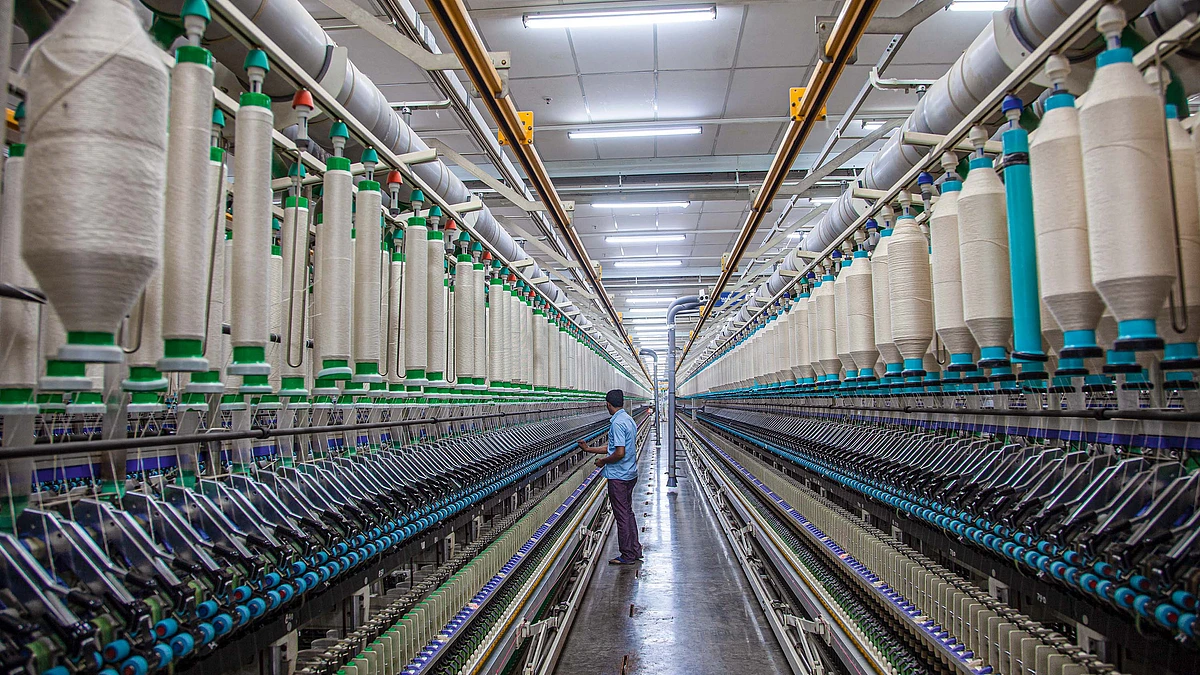 Textile Exports from India Jump 16.1% to ₹29,776 Crore in August 2026