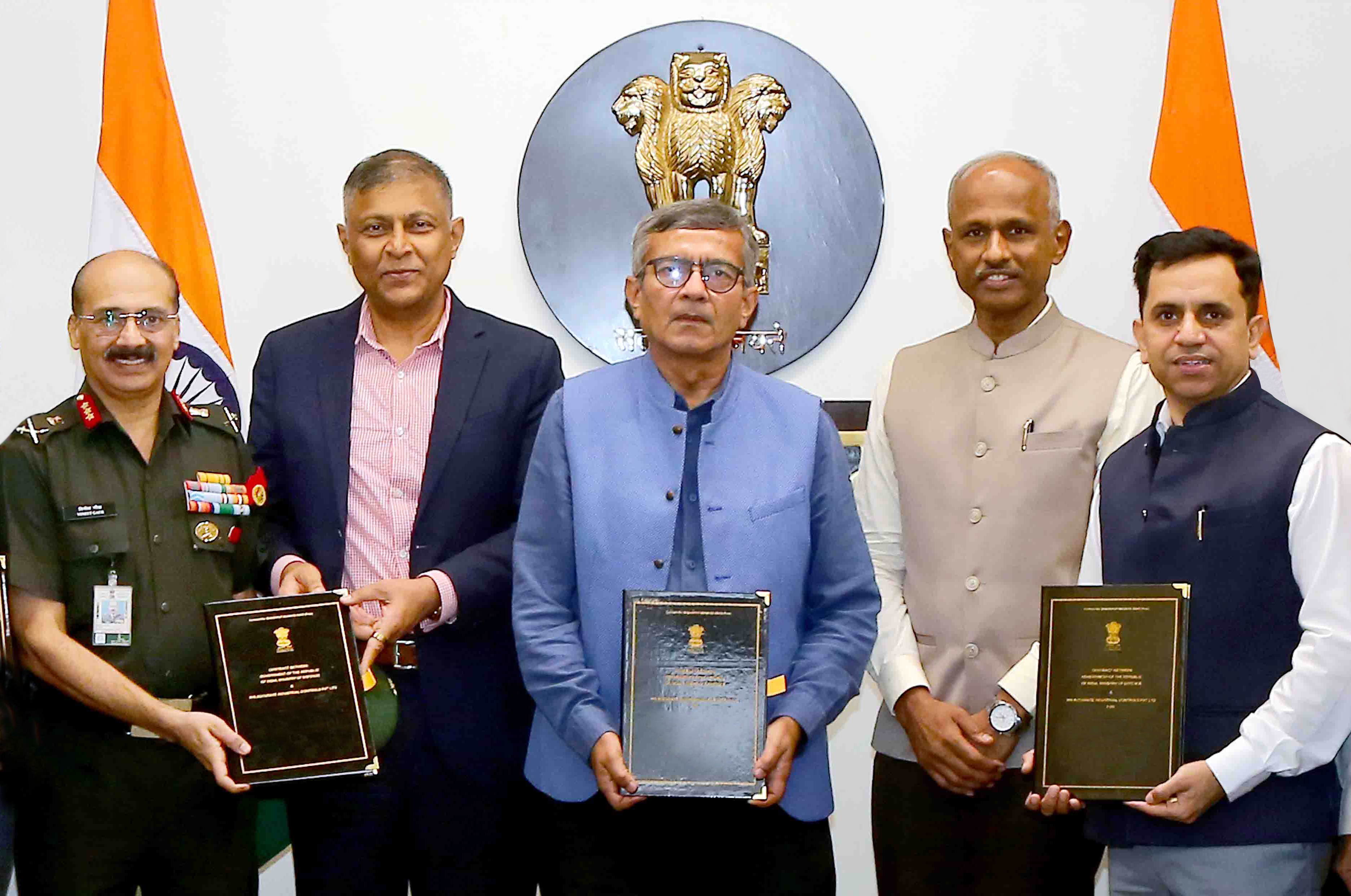 MoD Inks Rs 586 Crore Deal to Equip T-72 & T-90 Tanks With Auxiliary Power Units