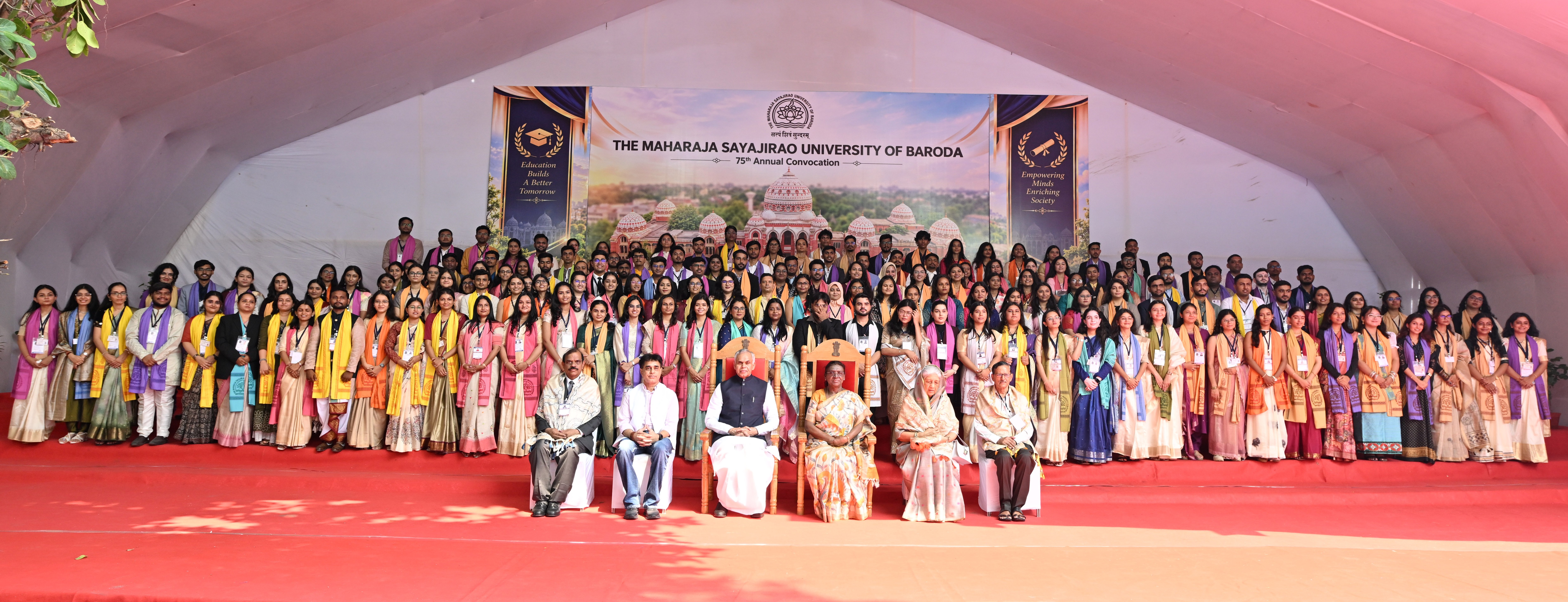 President of India Attends 75th Annual Convocation Ceremony of Maharaja Sayajirao University of Baroda