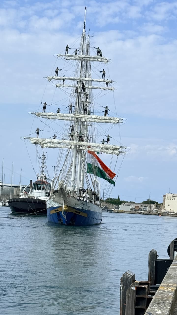 LOKAYAN 2026: INDIAN NAVAL SHIP SUDARSHINI SAILS INTO LIVORNO, ITALY, STRENGTHENING BILATERAL FRIENDSHIP