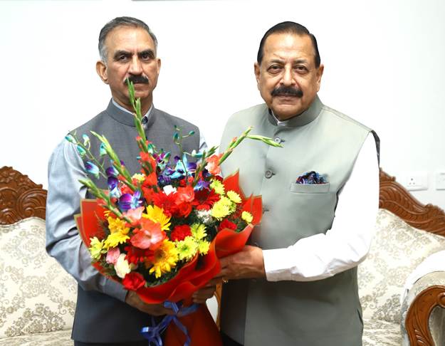 Sukhu Meets Union Minister Jitendra Singh; Himachal’s Weather Forecasting, Lavender Farming and Astro-Tourism on Agenda