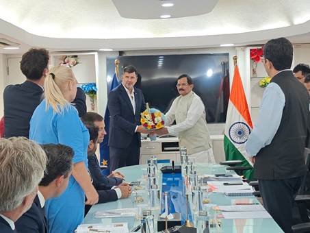 Shripad Naik Holds Bilateral Talks with European Parliament’s Industry, Research and Energy Committee Delegation
