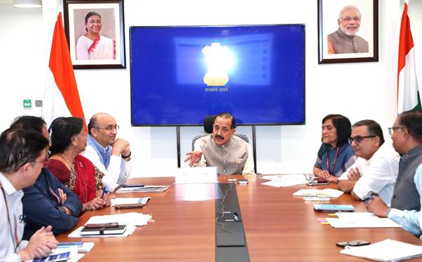 Dr. Jitendra Singh Reviews Progress and Preparedness for Special Campaign 6.0