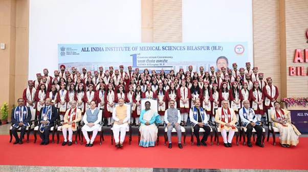President Smt. Droupadi Murmu Graces First Historic Convocation of AIIMS Bilaspur in Presence of Governor Kavinder Gupta and Union Health Minister J.P. Nadda